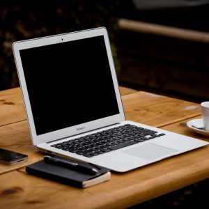 A laptop computer anxiously awaiting someone to sit down and learn from an LMS site. 